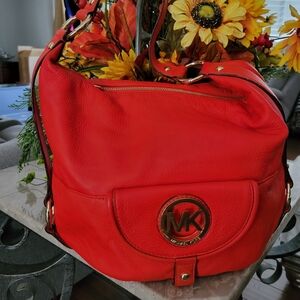 Michael Kors Fulton Shoulder Bag EUC